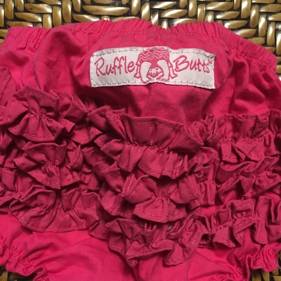 Ruffle Butts - Picture 1 of 3